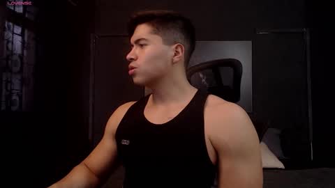 Snapshot of hat_guy01 chatting on February 2026 08:42:02 PM hat_guy01 online show from February 2026 08:42:02 PM