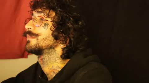 More content   2   online show from February 2025 04:58:01 AM