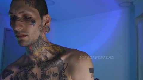 More content   2   online show from September 2025 03:00:02 AM