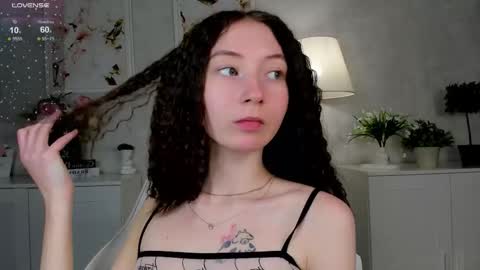 Snapshot of havefunwithmee_ chatting on October 2025 08:59:01 AM Lola online show from October 2025 08:59:01 AM