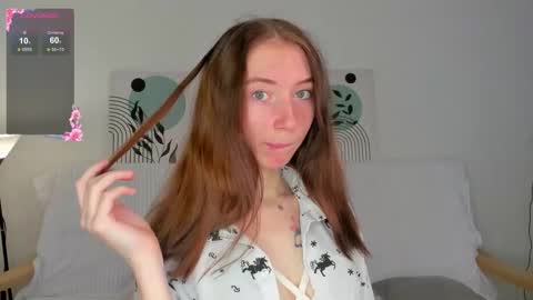 Snapshot of havefunwithmee_ chatting on November 2025 08:13:01 AM Lola online show from November 2025 08:13:01 AM