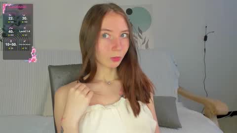 Snapshot of havefunwithmee_ chatting on November 2025 08:11:02 AM Lola online show from November 2025 08:11:02 AM