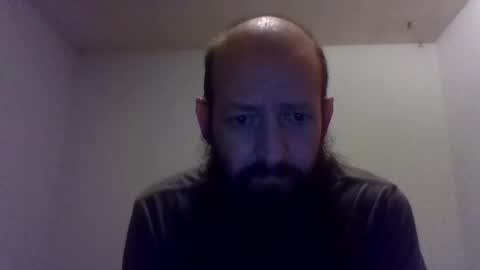 Snapshot of hawktalon007 chatting on December 2024 08:23:02 AM Robert online show from December 2024 08:23:02 AM