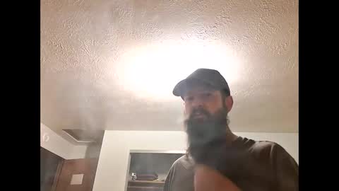 Snapshot of hawktalon007 chatting on September 2025 09:44:01 AM Robert online show from September 2025 09:44:01 AM