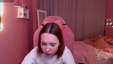 Mia online show from January 2026 01:10:02 AM