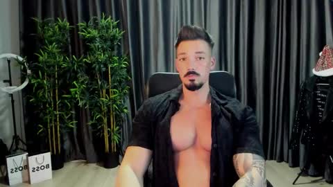 Snapshot of haydenspears chatting on November 2025 02:43:02 PM HaydenSpears online show from November 2025 02:43:02 PM