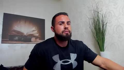 HayesWood online show from November 2025 06:07:02 AM