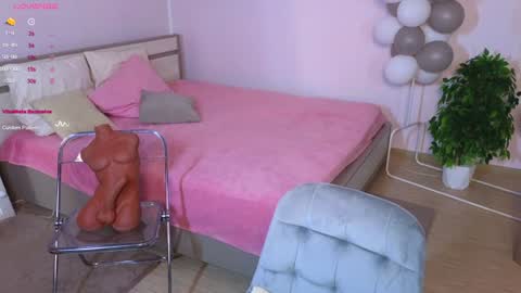 Hayle online show from January 2025 02:01:01 AM