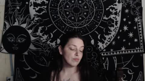 Hayle Woods online show from December 2024 02:34:02 AM