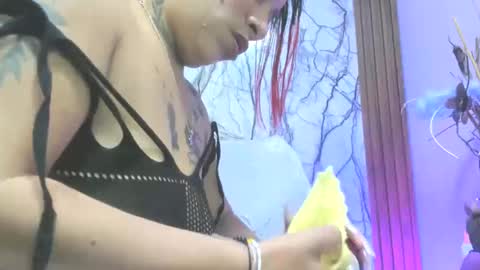 hayley miller online show from October 2025 04:48:02 AM