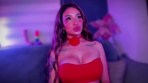 Snapshot of hazeeell chatting on January 2025 05:19:02 AM Marie online show from January 2025 05:19:02 AM