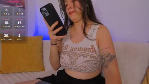 Im Hazel online show from July 2026 09:52:02 PM