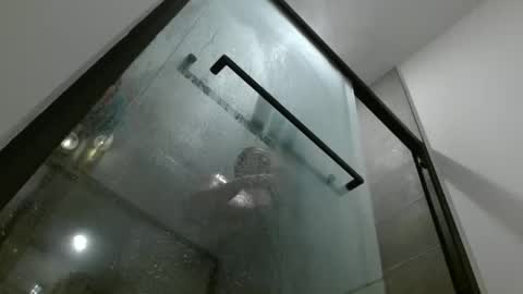 Hazel online show from November 2025 05:35:01 PM