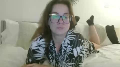 Hazel online show from March 2026 01:34:01 AM