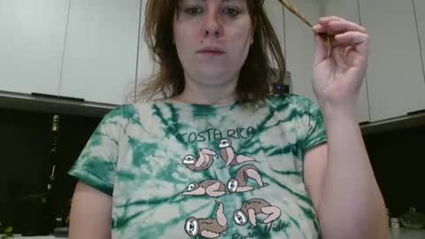 Hazel online show from March 2026 02:06:02 PM