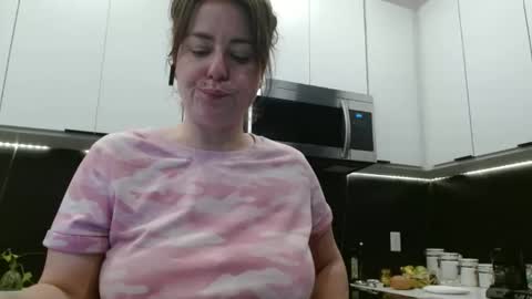 Hazel online show from April 2026 07:03:02 PM