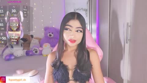 Snapshot of hazelbabee_ chatting on October 2025 08:03:01 AM Lynn online show from October 2025 08:03:01 AM