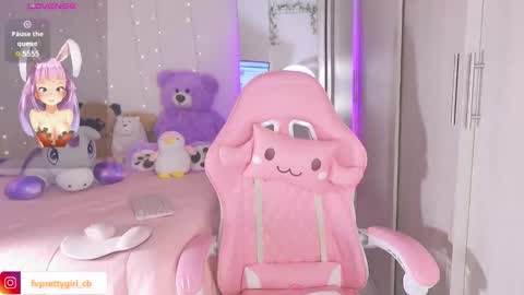 Snapshot of hazelbabee_ chatting on November 2025 08:04:02 AM Lynn online show from November 2025 08:04:02 AM