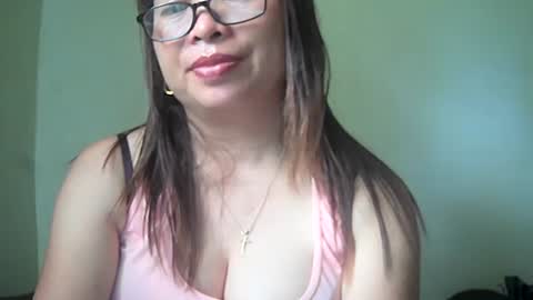 hazeldhane online show from March 2025 06:57:02 AM