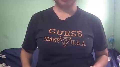 hazeldhane online show from October 2025 04:48:01 AM