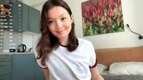 Snapshot of hazelhartshorn chatting on June 2026 02:51:02 PM Kira online show from June 2026 02:51:02 PM