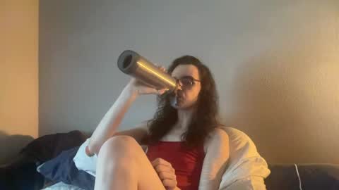 Hazel online show from April 2026 08:26:01 PM