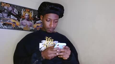 hazlan_420 online show from September 2025 10:26:02 AM