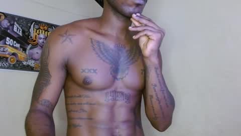 hazlan_420 online show from September 2025 02:28:02 PM