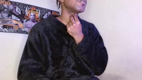 hazlan_420 online show from September 2025 11:11:02 AM