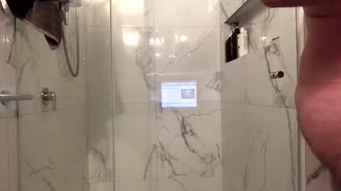 h babe online show from October 2025 06:30:01 PM