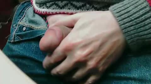 Snapshot of hdmaturecutcock chatting on March 2025 02:08:02 PM Eddy online show from March 2025 02:08:02 PM