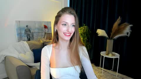 heartedlove_1 online show from April 2026 04:39:02 AM