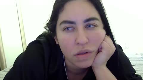 Snapshot of heatwavee chatting on January 2025 10:51:02 AM heatwavee online show from January 2025 10:51:02 AM