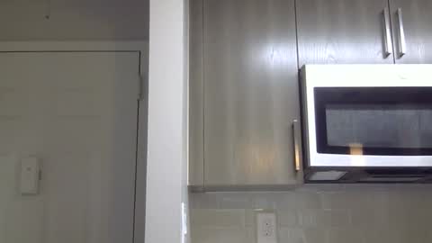 Snapshot of heatwavee chatting on October 2025 03:35:02 PM heatwavee online show from October 2025 03:35:02 PM