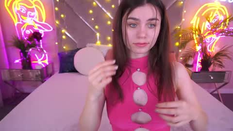 heavenelle online show from April 2026 06:49:02 AM