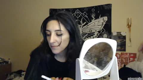 Snapshot of heavenlycreature chatting on January 2025 11:29:01 PM Diana online show from January 2025 11:29:01 PM