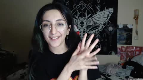 Snapshot of heavenlycreature chatting on January 2025 02:33:01 AM Diana online show from January 2025 02:33:01 AM