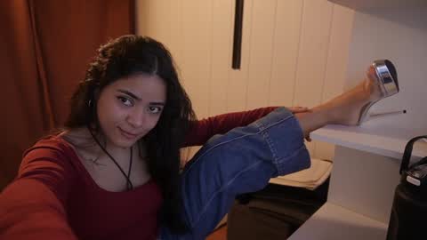 Snapshot of hecate333 chatting on December 2024 04:26:01 PM hecate333 online show from December 2024 04:26:01 PM