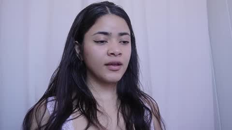 Snapshot of hecate333 chatting on December 2024 01:02:01 PM hecate333 online show from December 2024 01:02:01 PM