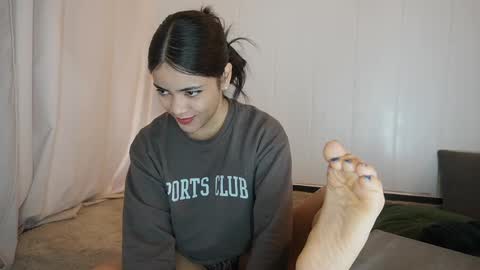 Snapshot of hecate333 chatting on March 2025 09:58:02 AM hecate333 online show from March 2025 09:58:02 AM