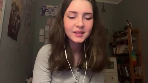 Sarah online show from December 2025 02:47:01 PM