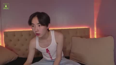 HEEJIN online show from September 2025 03:35:02 PM