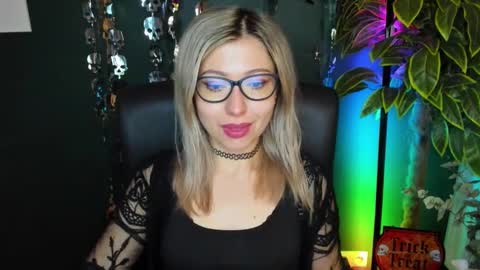 Heidi online show from November 2025 05:20:02 AM