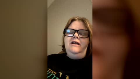 heidimackey2 online show from April 2026 03:04:02 PM