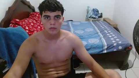 Snapshot of heiker__ chatting on February 2026 05:04:01 AM heiker__ online show from February 2026 05:04:01 AM