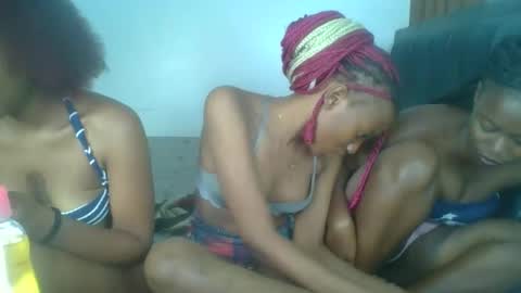 heilybunny online show from April 2026 10:25:02 PM