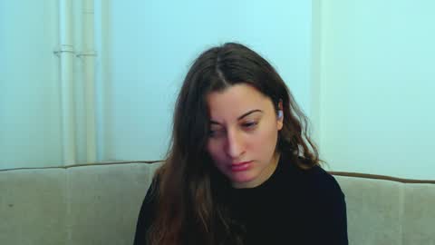 helen_adams_ online show from December 2024 09:07:01 AM