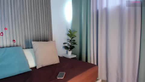 helena online show from February 2026 01:41:02 PM