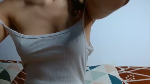 Snapshot of helena_hadler chatting on January 2025 02:43:01 AM -- EE -- online show from January 2025 02:43:01 AM