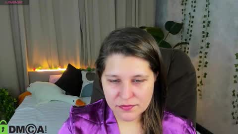 helenahoffmann online show from February 2026 04:09:02 AM
